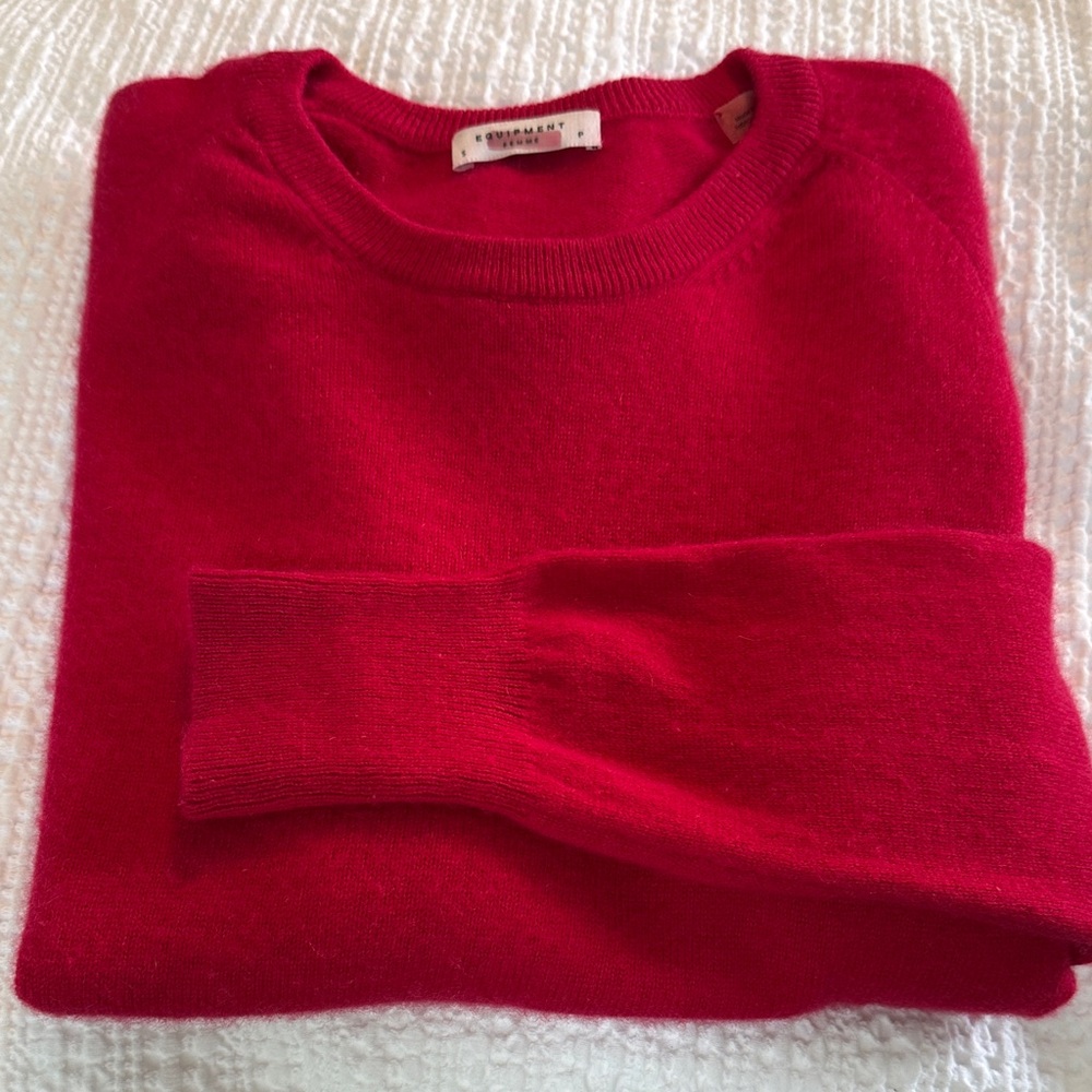 Equipment women’s 100% cashmere long sleeve crewneck sweater